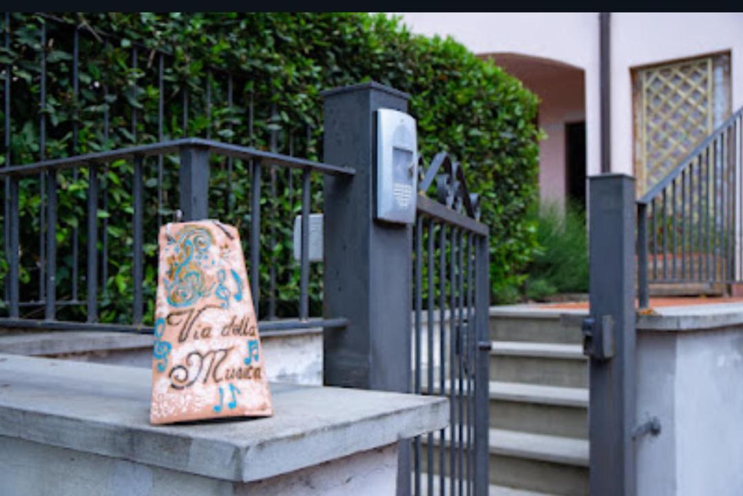 Apartamento Via Della Musica Vicchio Exterior foto